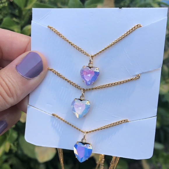 Iridescent Opal Aurora Borealis Crystal Heart Pendant Necklace - Picture 2 of 5